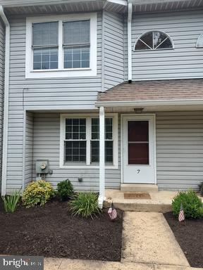 7 Parkview — photo