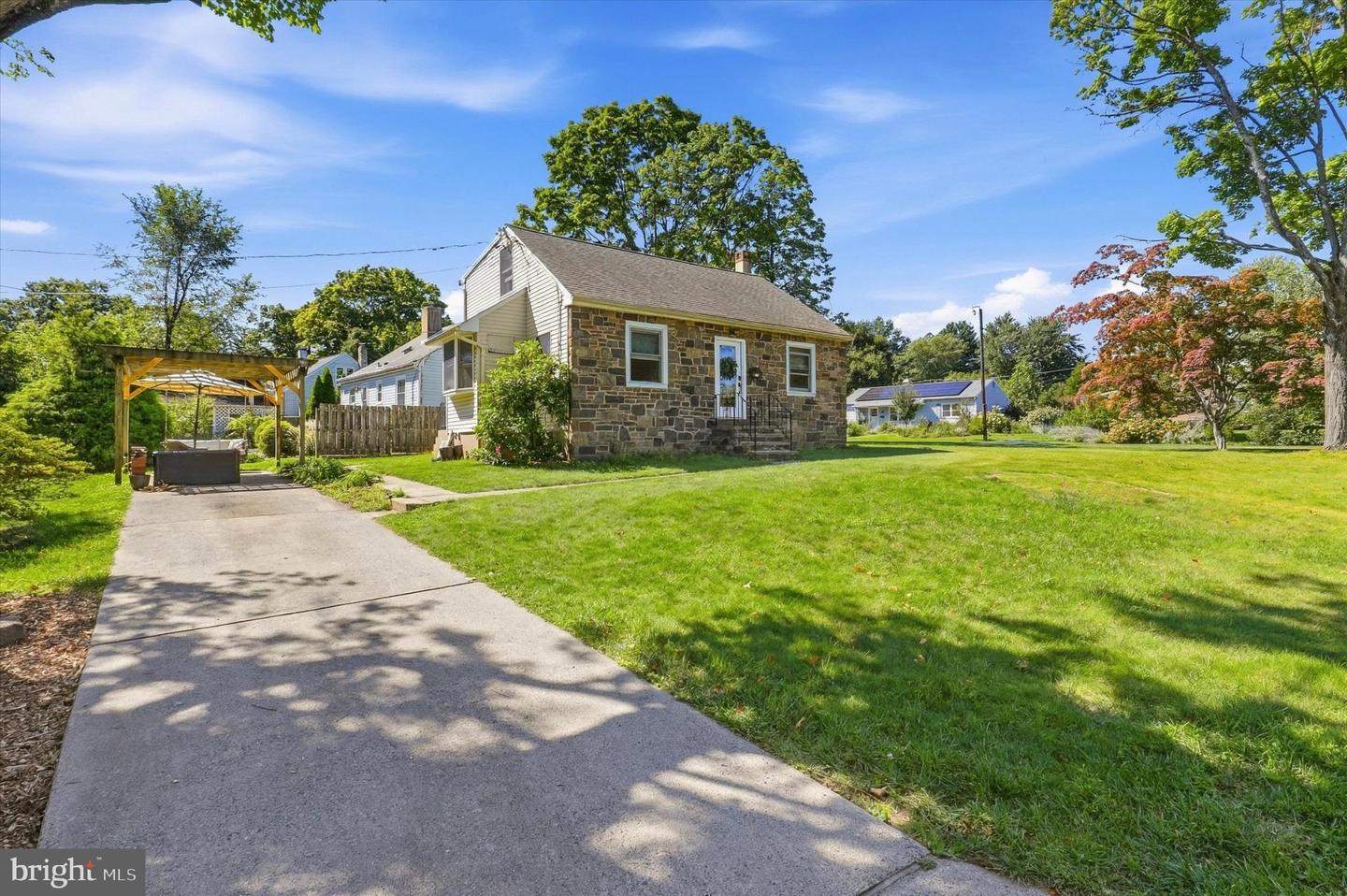 116 Myers Dr — photo