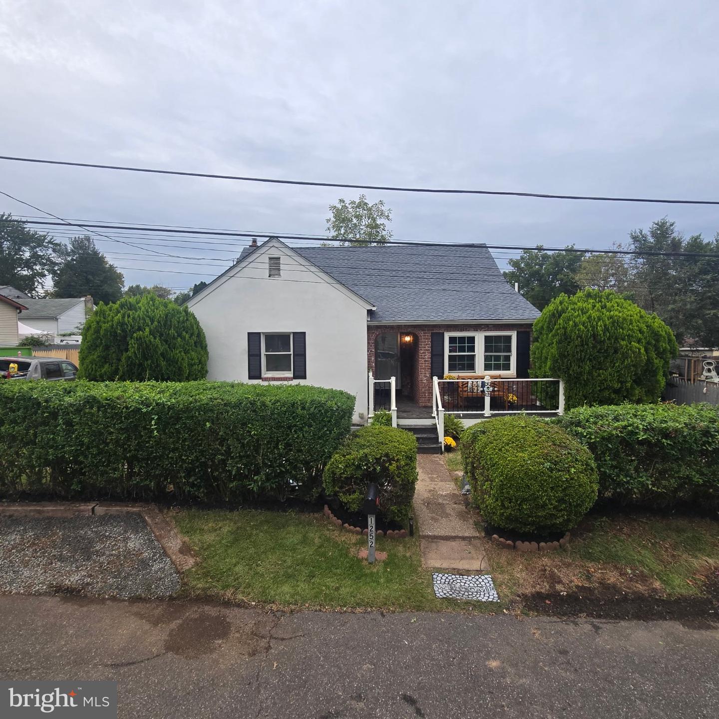 1252 Falls Ave — photo