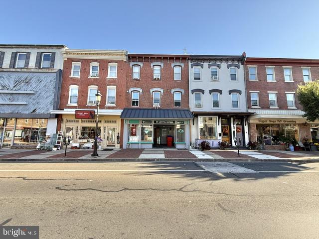 325 Mill St #4 — photo