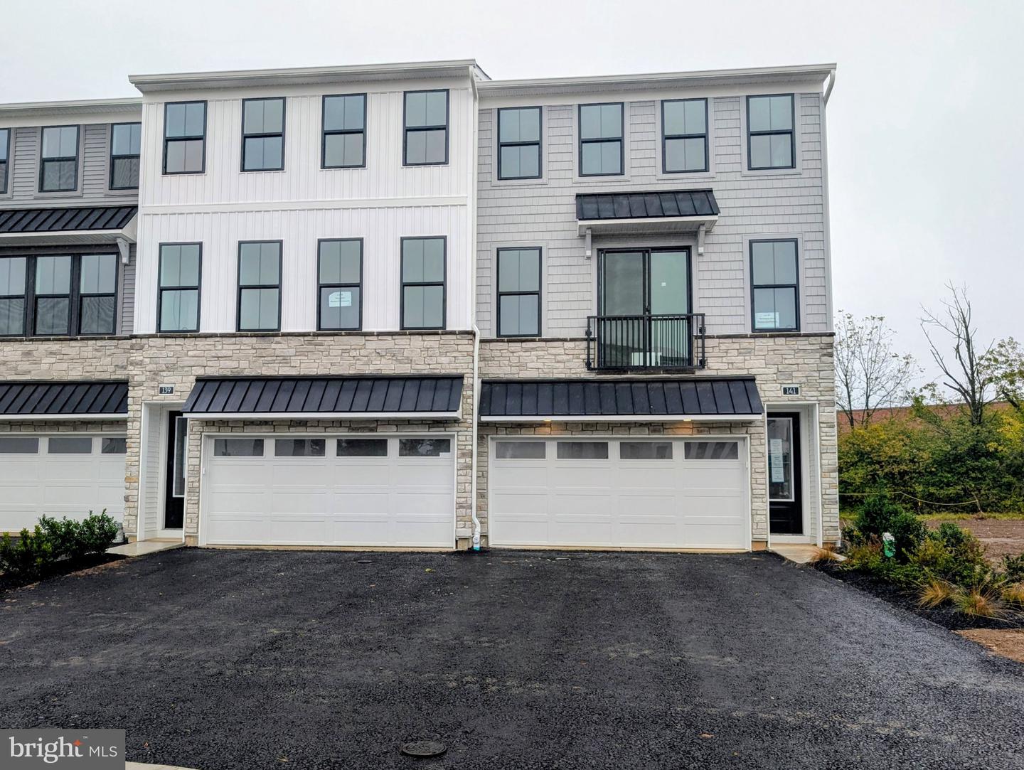 139 Brianna Ct — photo