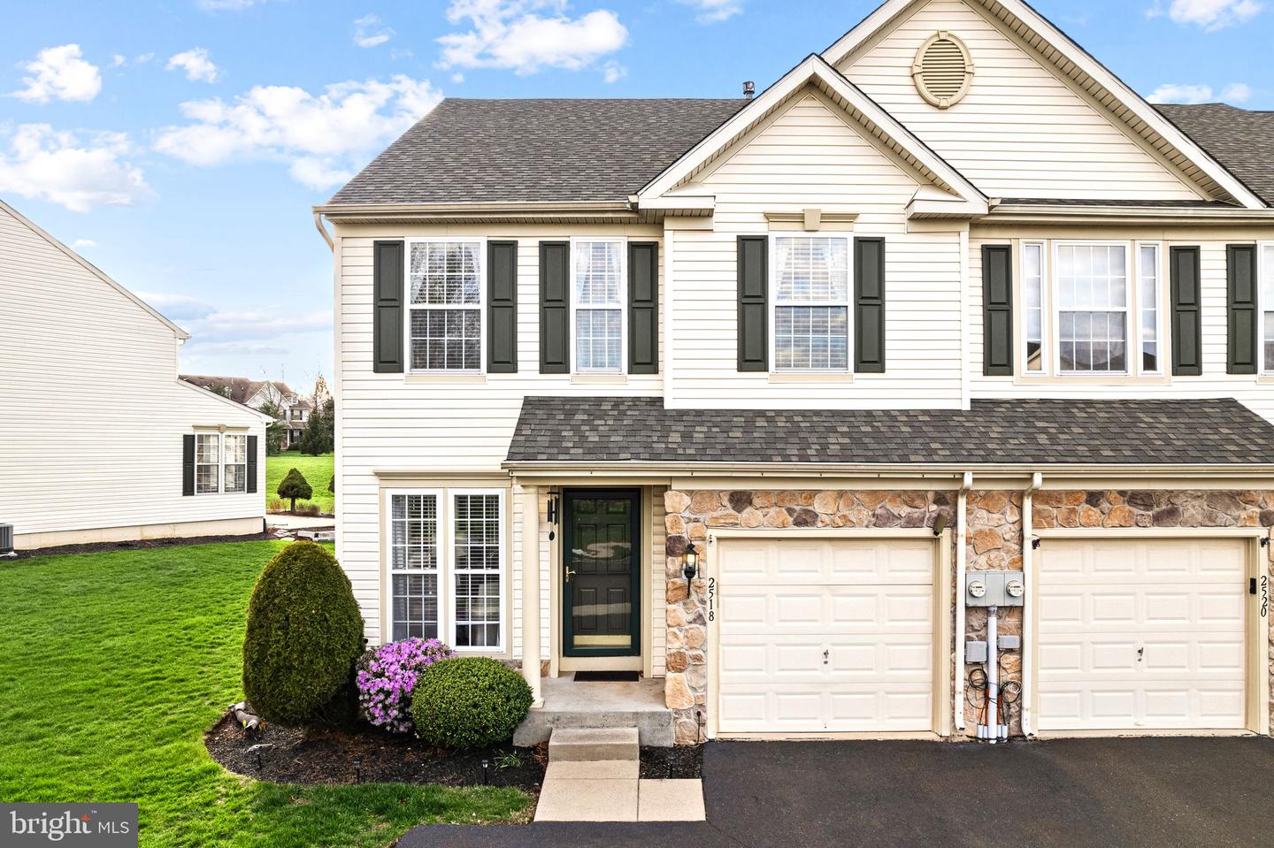 2518 Peachtree Dr — photo