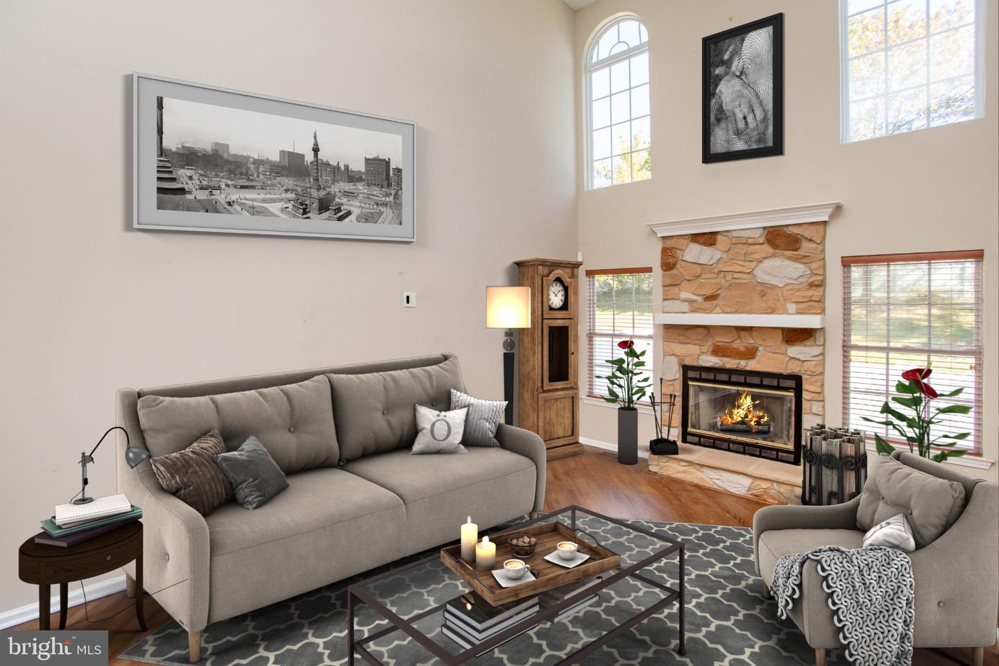 823 Breckinridge Ct — photo