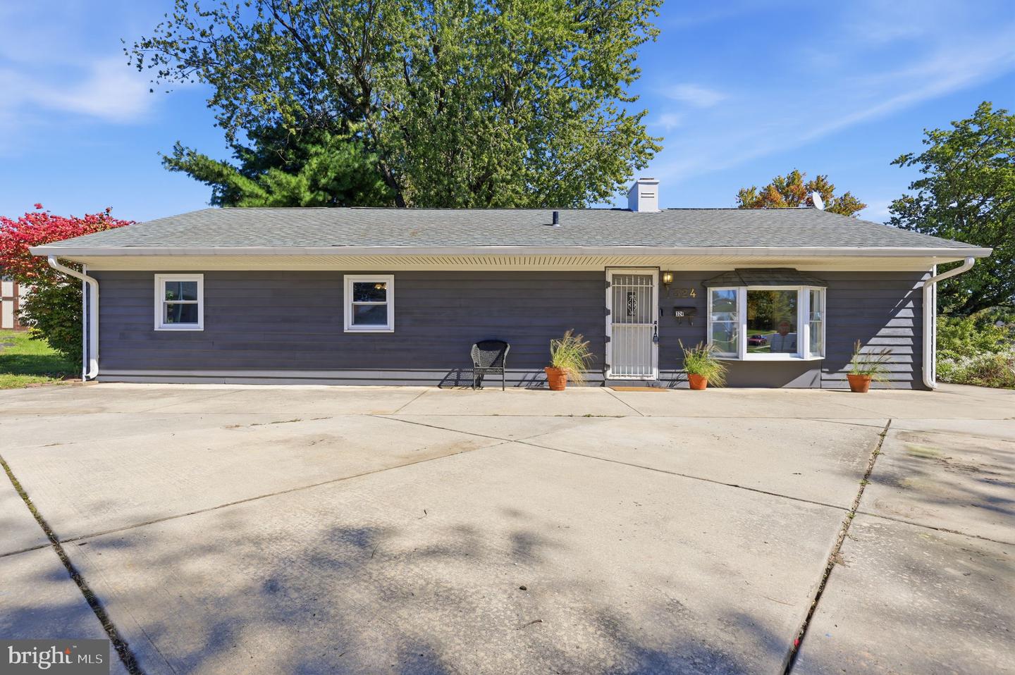 324 Devon Road, Fairless Hills, PA 19030 — photo 3