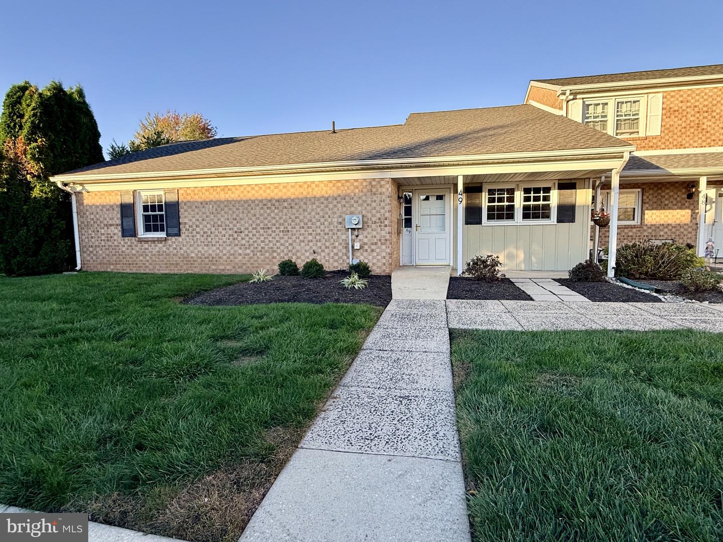49 Fair Isle Cir — photo
