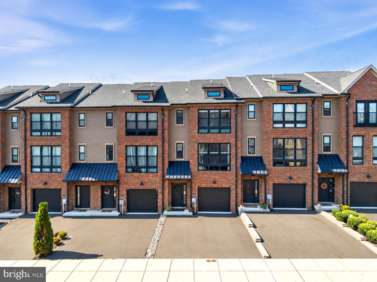 10 Sienna Pl — photo