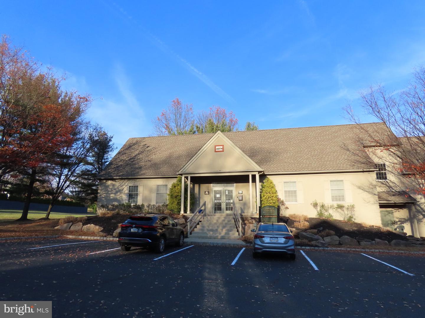 510 Hyde Park — photo