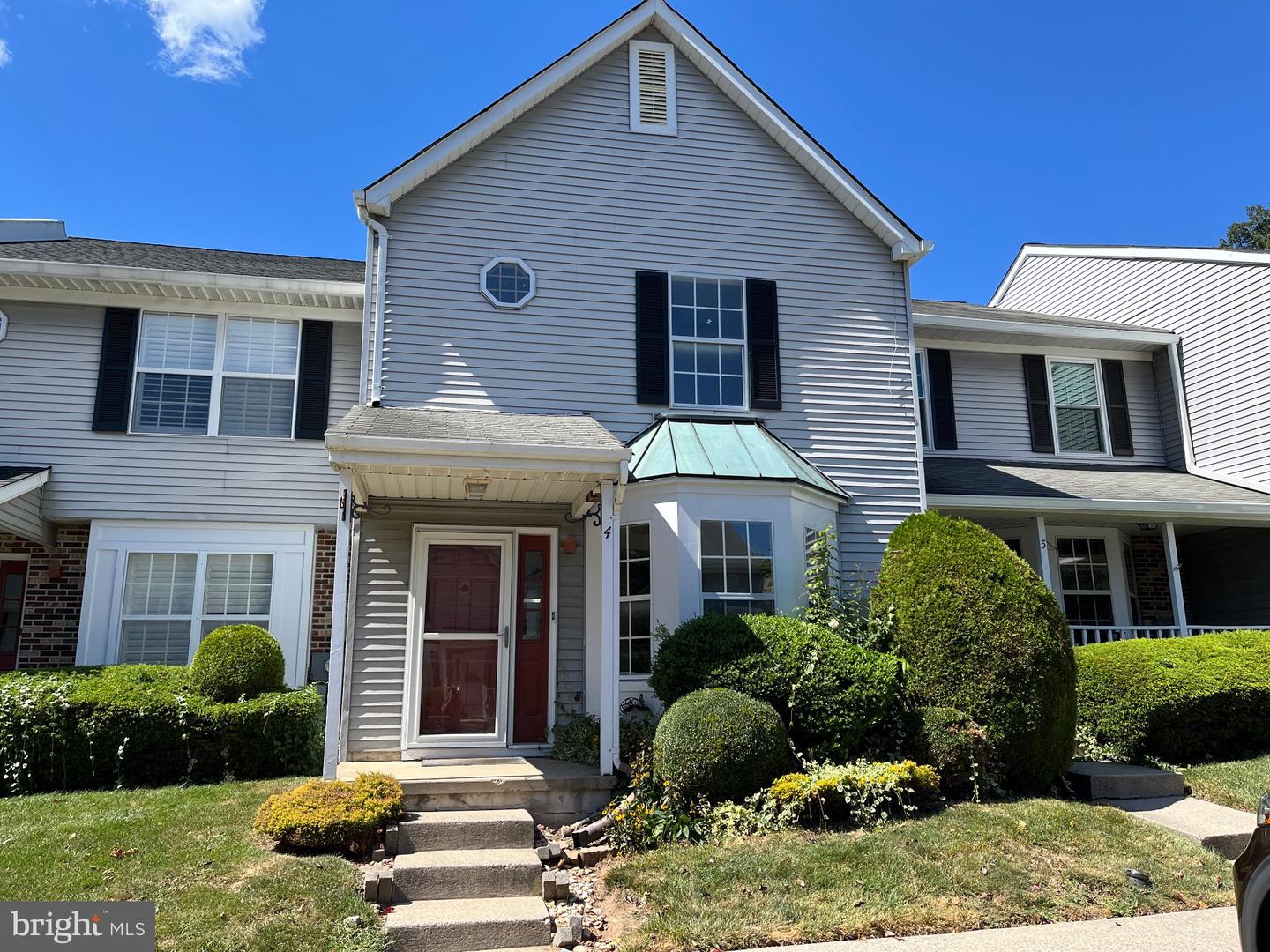 4 Fair Oaks Ct — photo