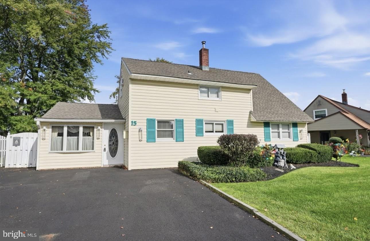 15 Ruby Lane, Levittown, PA 19055 — photo 2