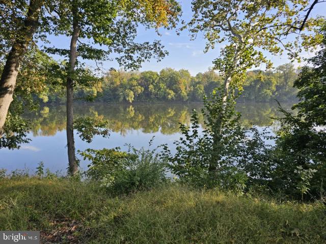1215 River Road, Washington Crossing, PA 18977 | Realty.com
