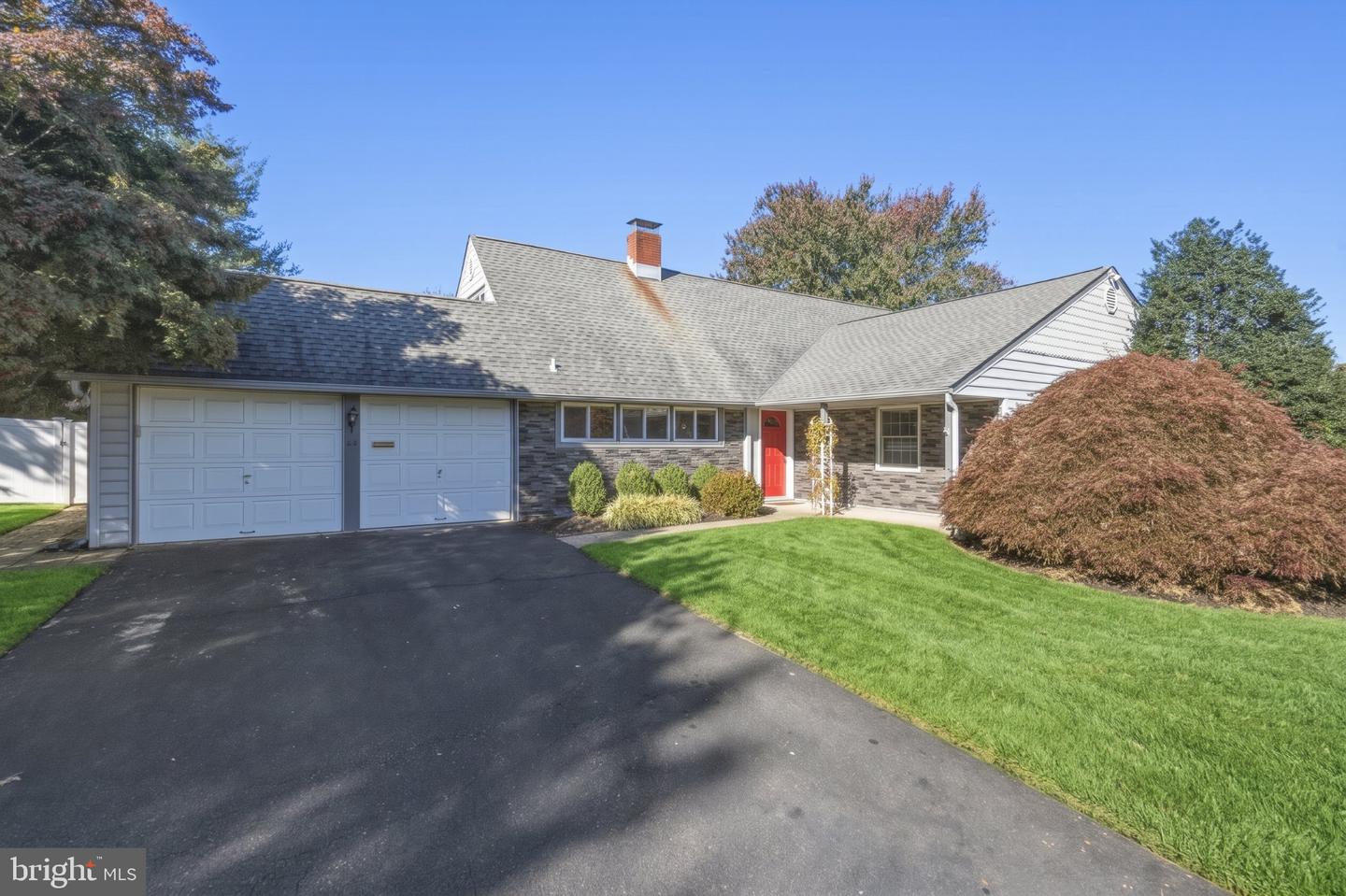 45 Rust Hill Rd — photo