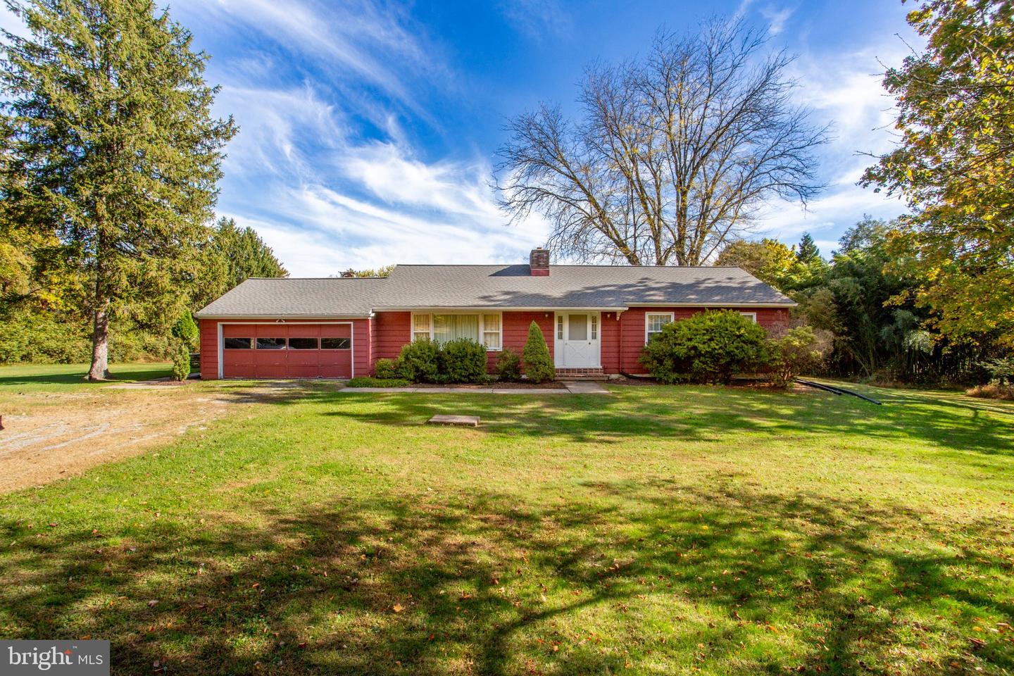 4727 Lower Mountain Rd — photo