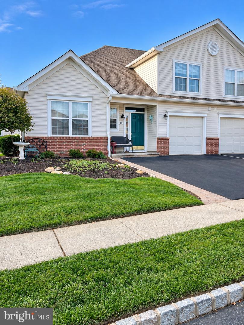 10 Lady Slipper Ln — photo