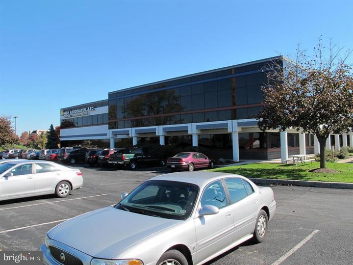 5000 Ritter Road #202-12, Mechanicsburg, PA 17055 — photo 3