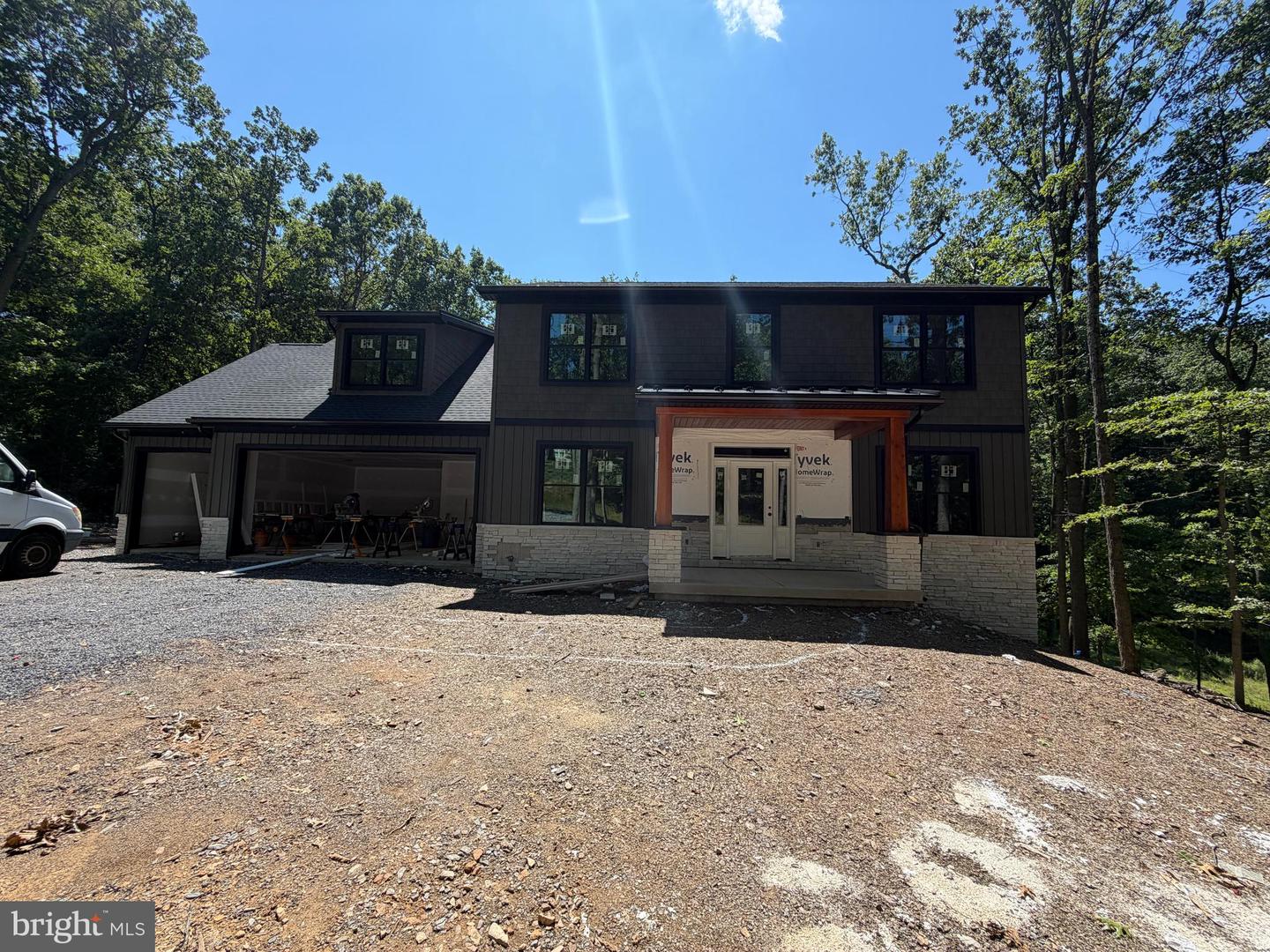 1163 Kuhn Rd — photo