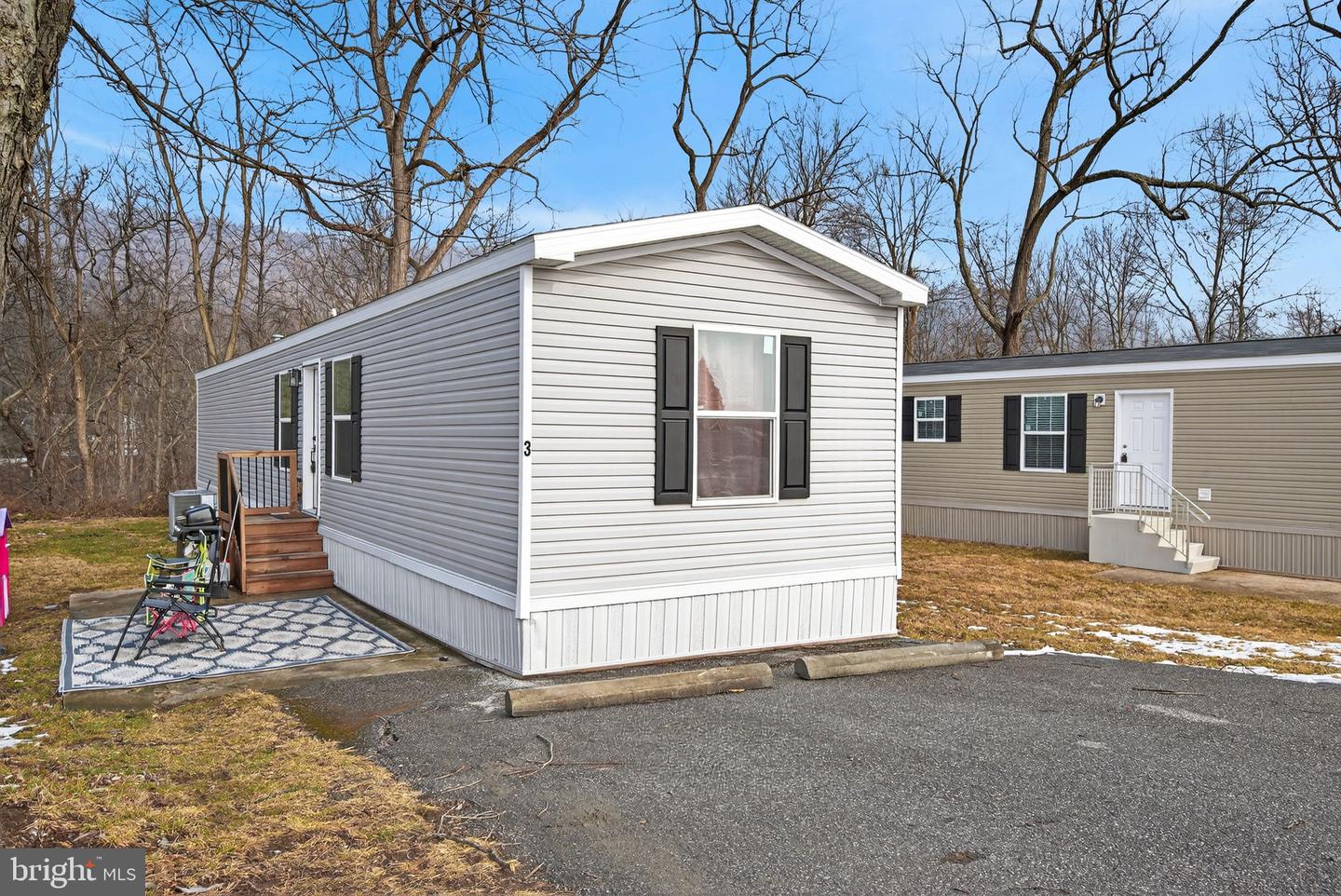 3 Saria Lane — photo