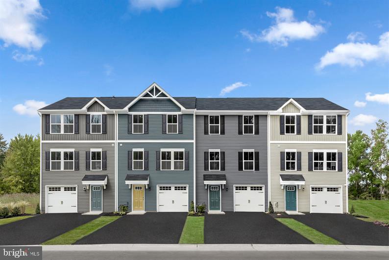 6 Debra Ln #17C — photo