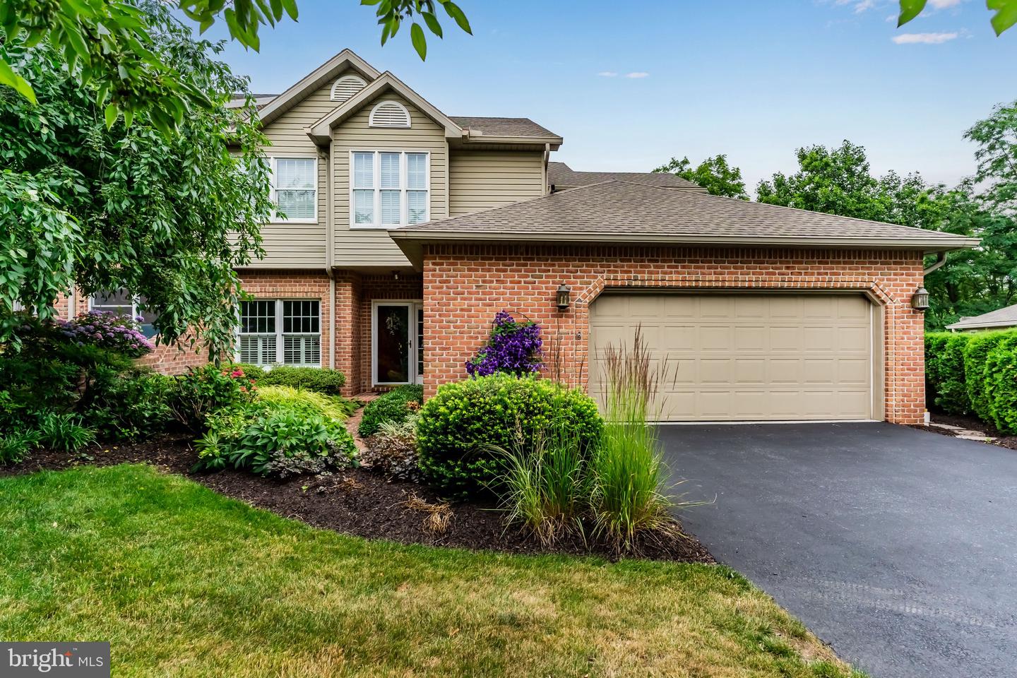536 Bridgeview Dr — photo