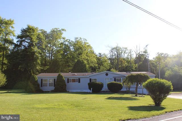 2827 Shippensburg Road — photo