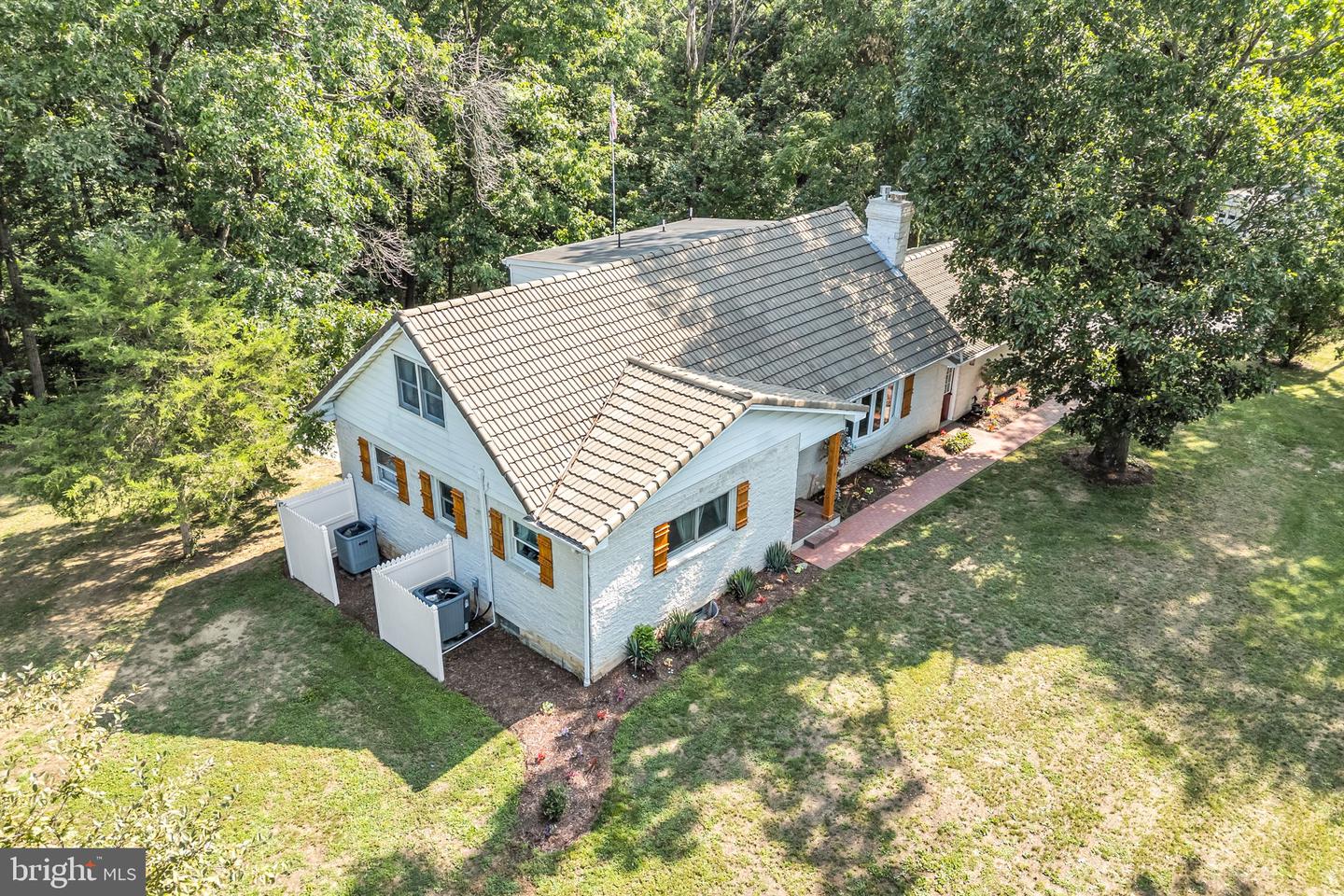 11 Wagner Drive — photo