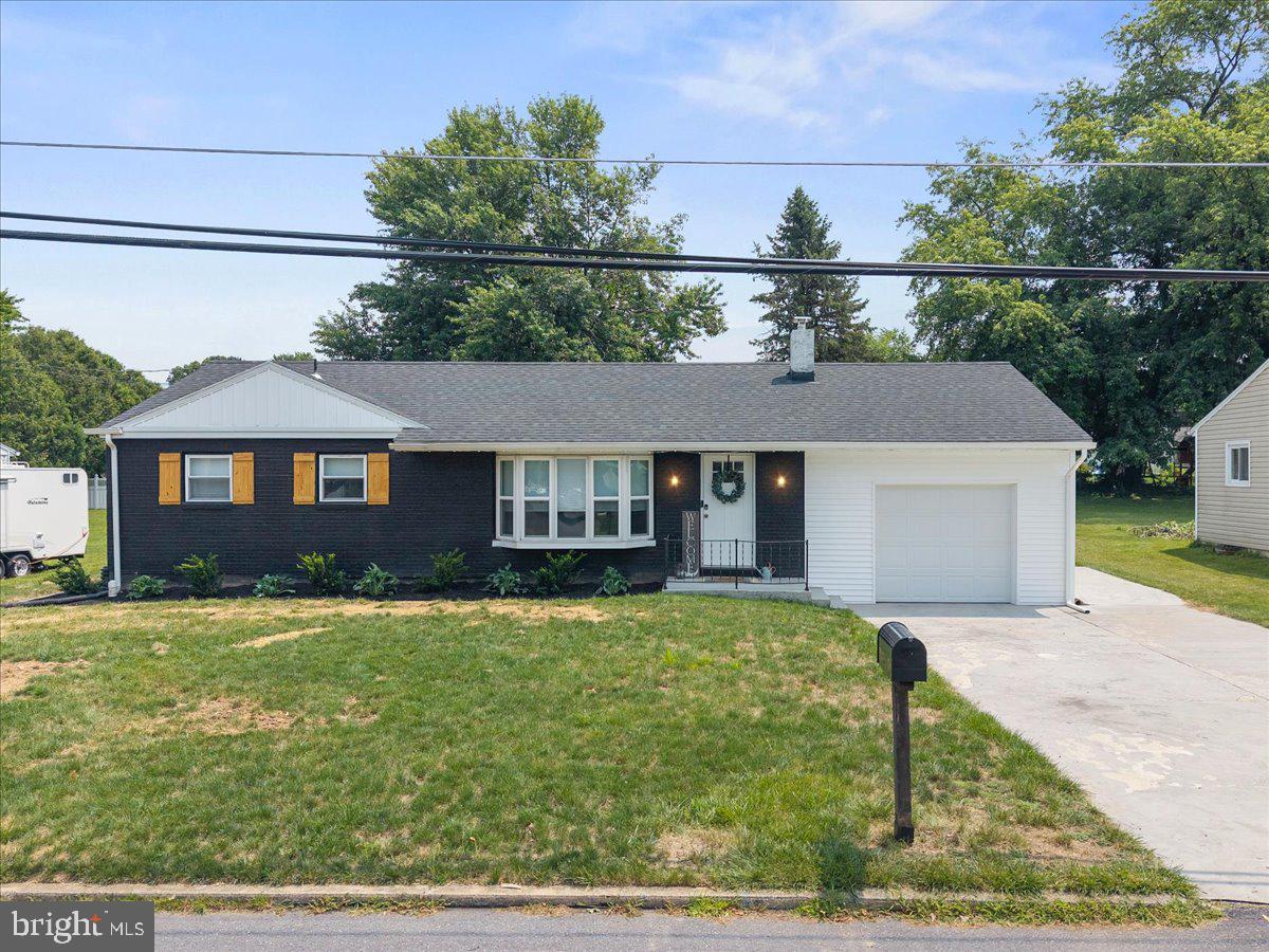 7 Ronald Rd — photo