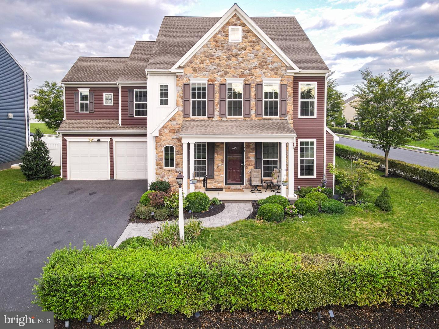 58 Edris Ln — photo