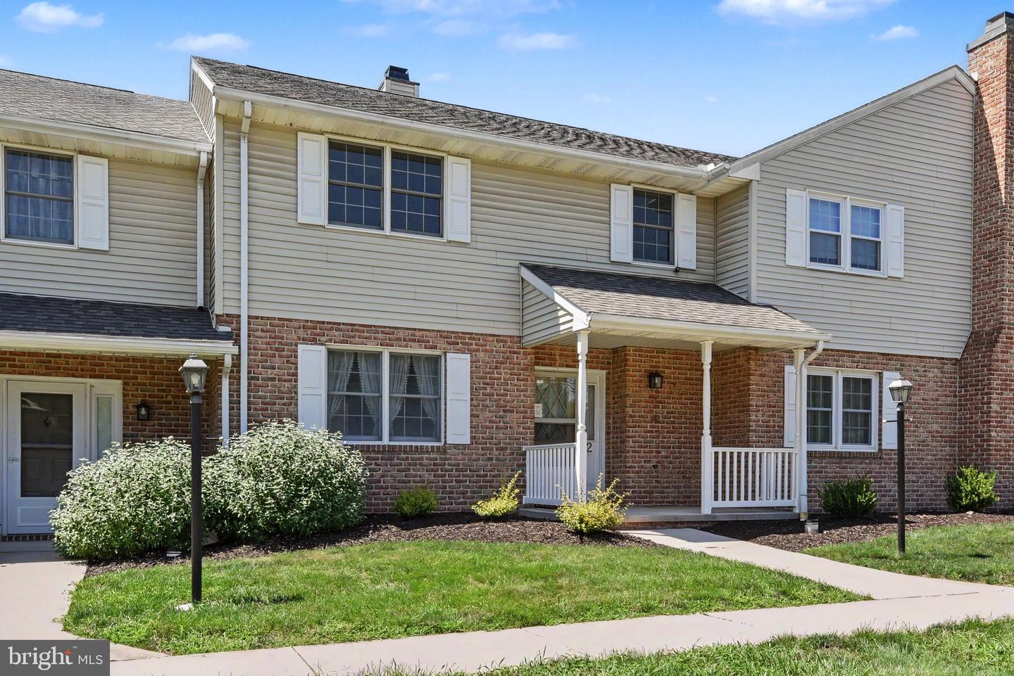 2 Garland Ct — photo