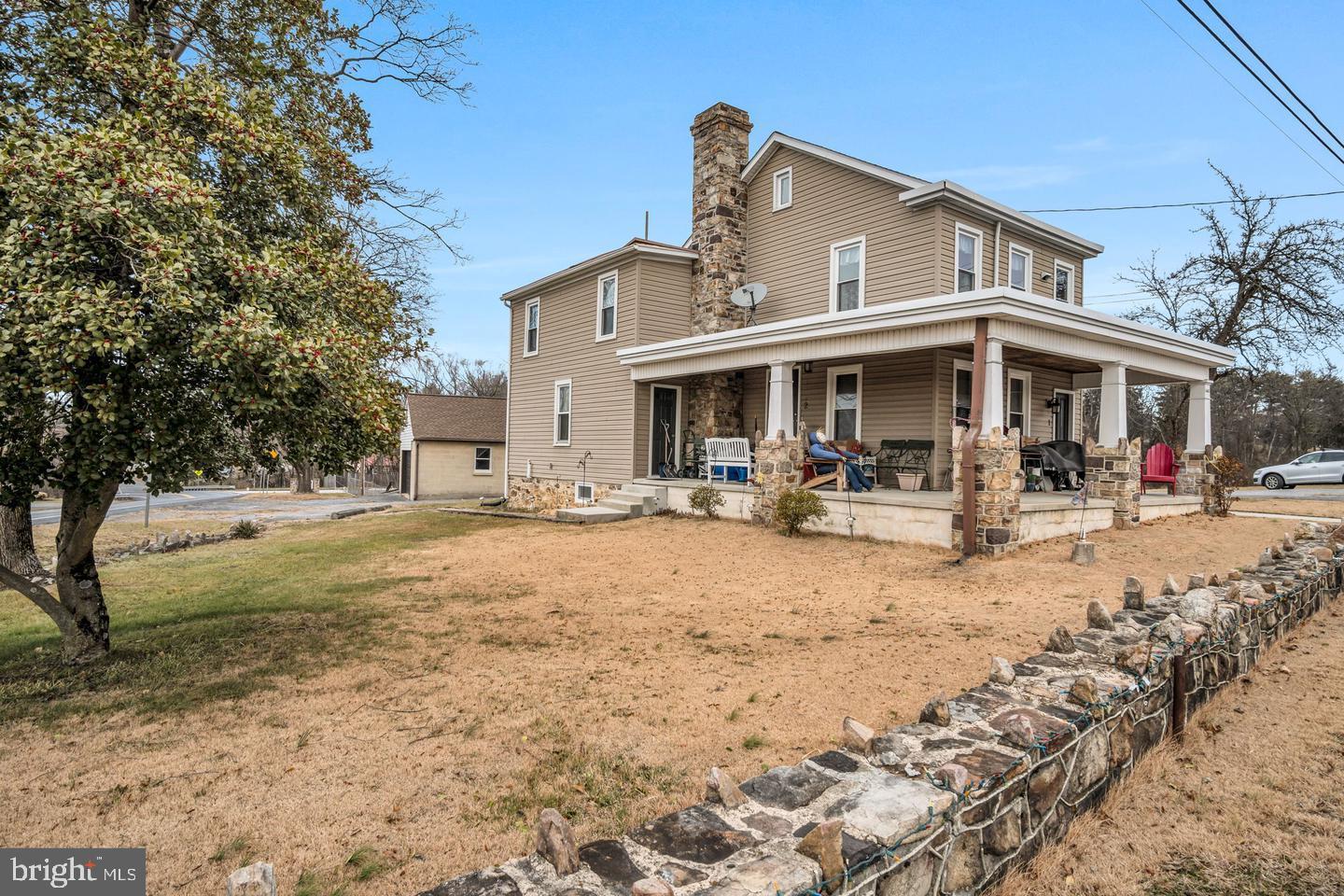 1602 SPRING ROAD, CARLISLE PA 17013 — photo 3