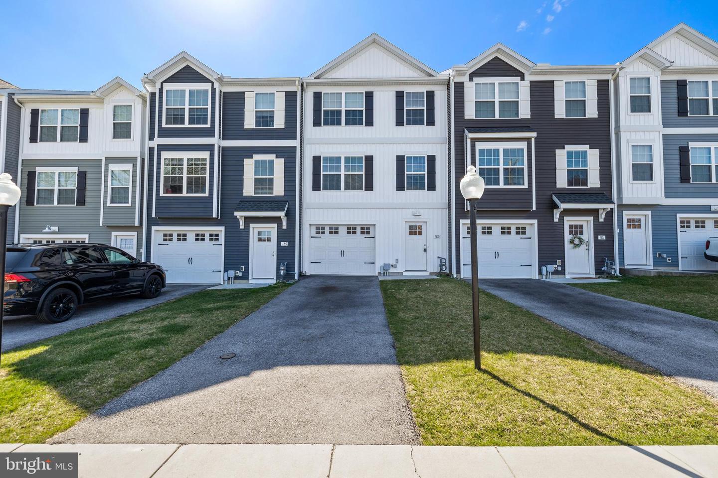 22 Heath Cir — photo