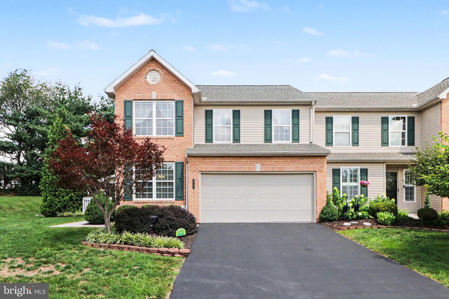 4280 Roth Farm Village Cir — photo
