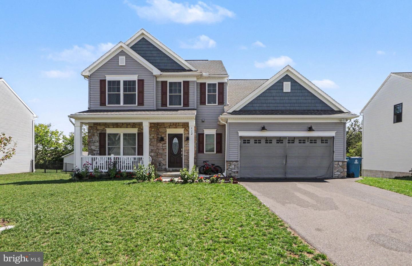 112 S Mountain Dr — photo