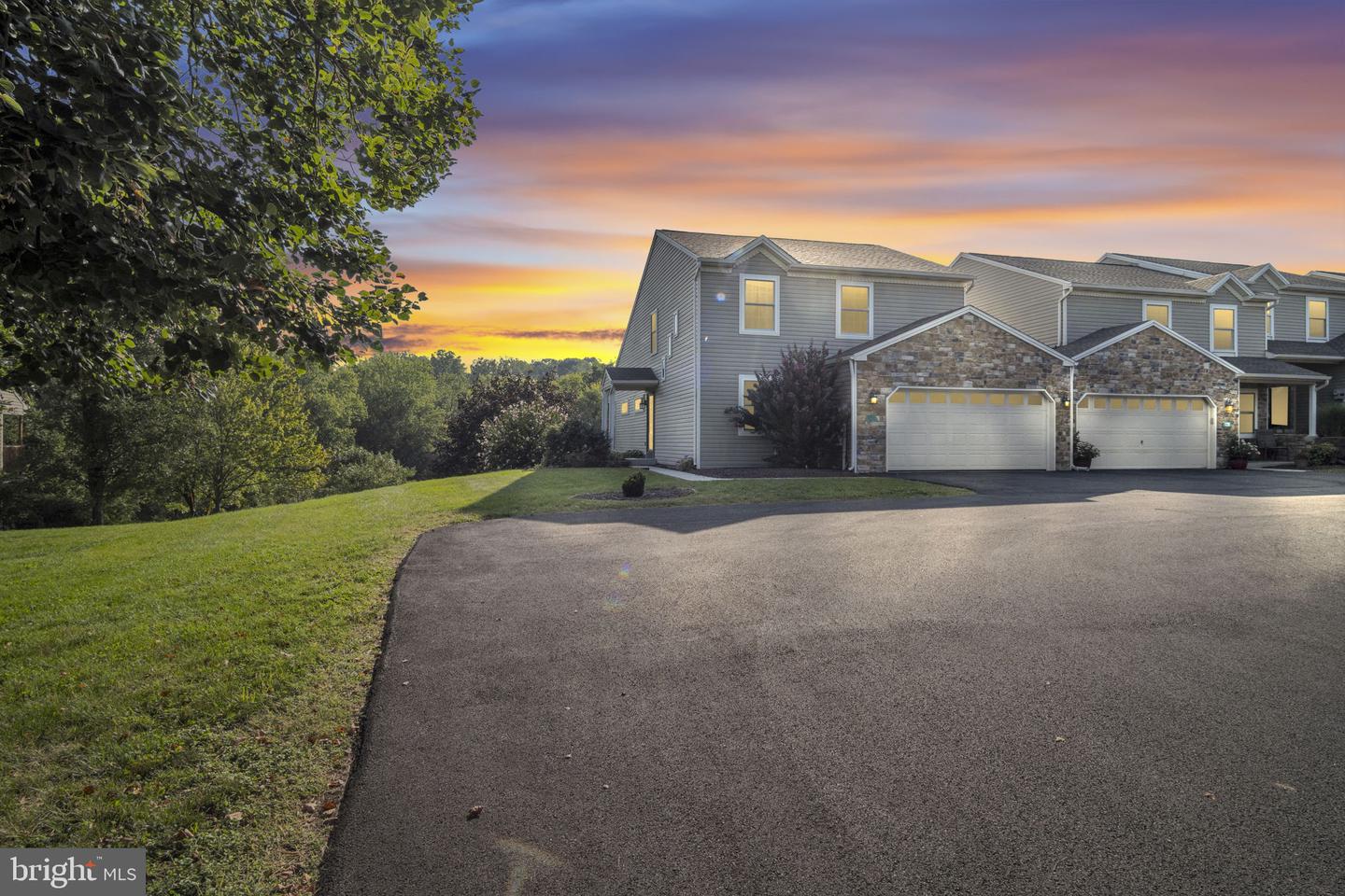 1222 Bent Creek Blvd — photo