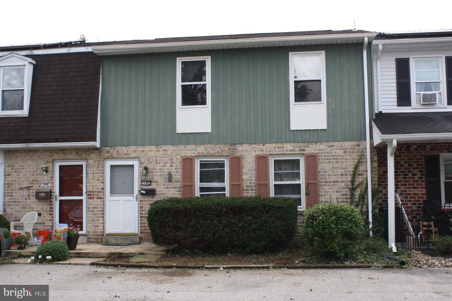 142 E Chapel Ave — photo