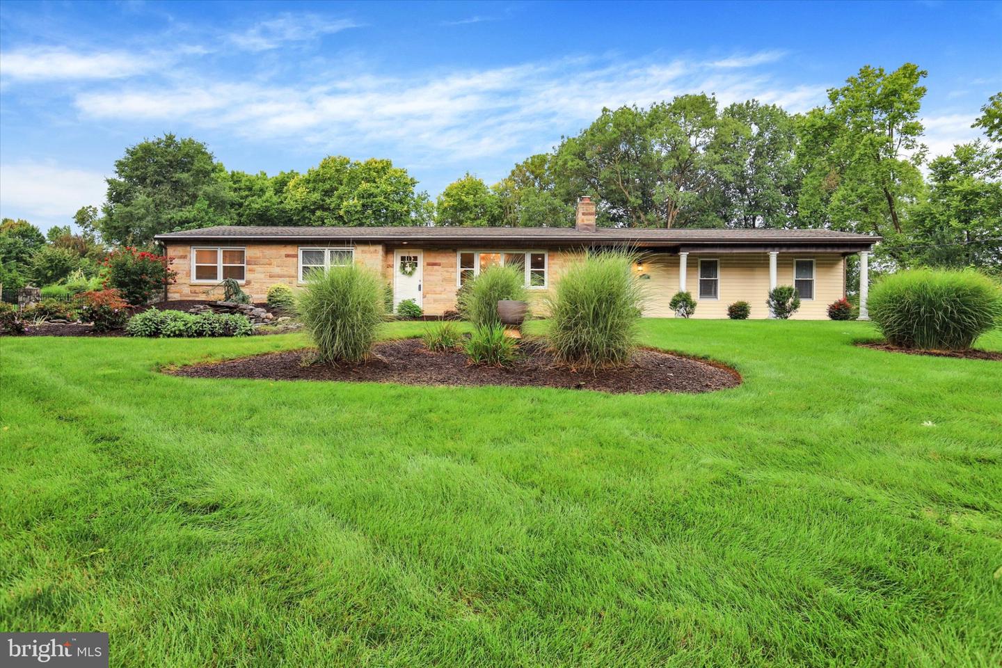 1012 Rockledge Dr — photo