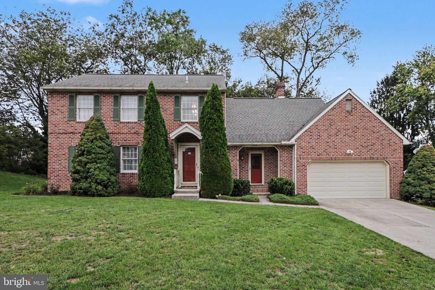 28 Paddock Ln — photo
