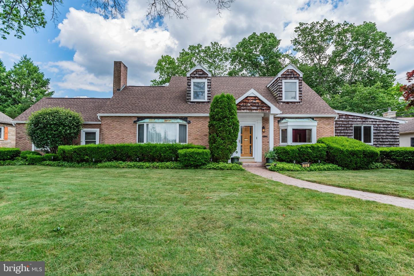 519 Devon Rd — photo
