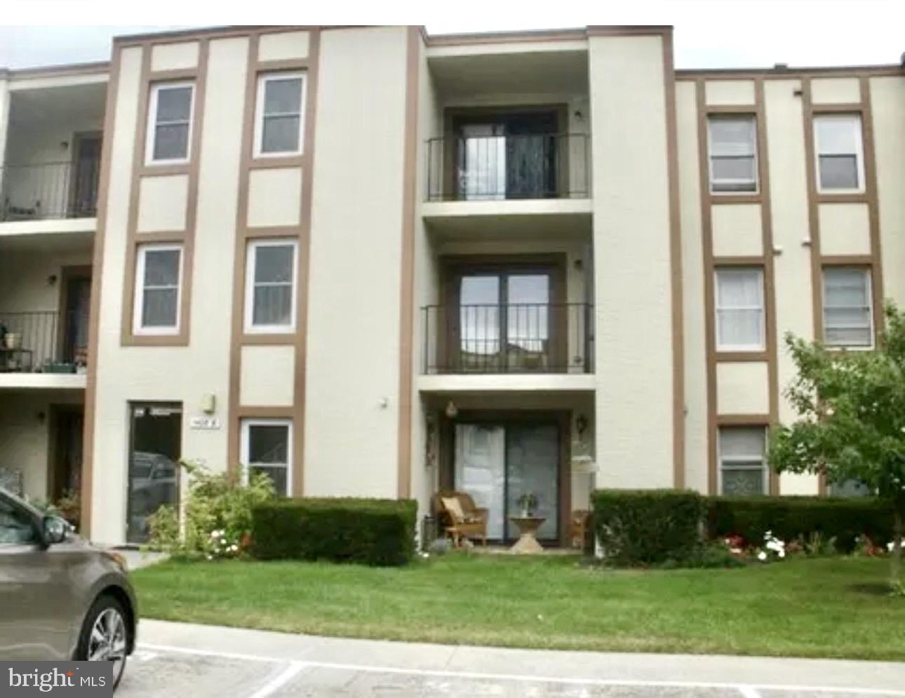 1406 Bradley Dr #K-112 — photo