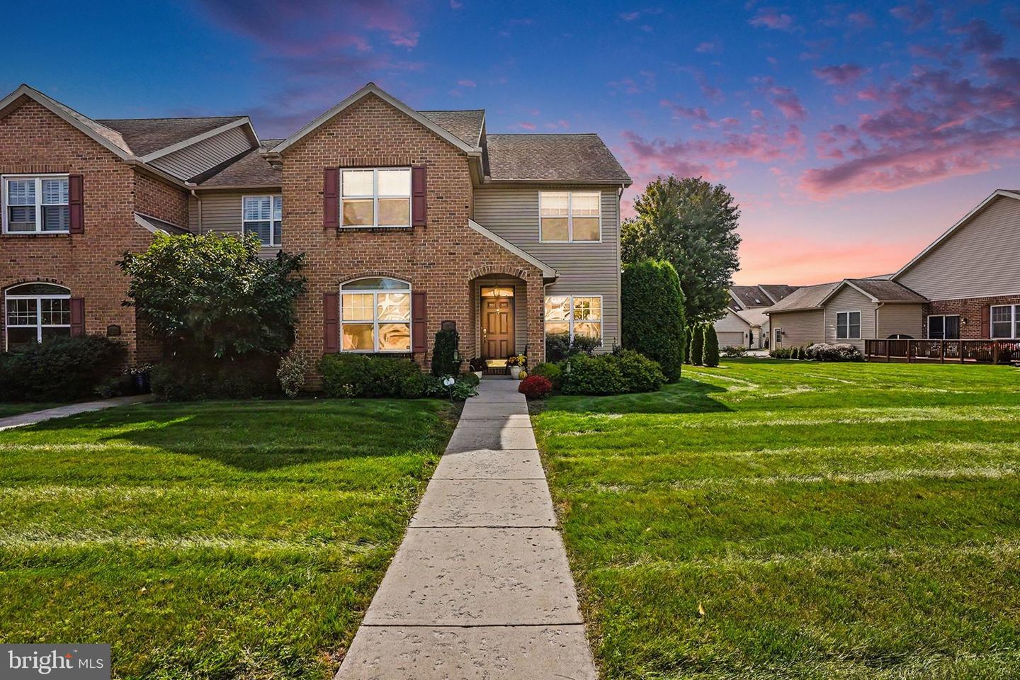 1314 Woodward Dr — photo