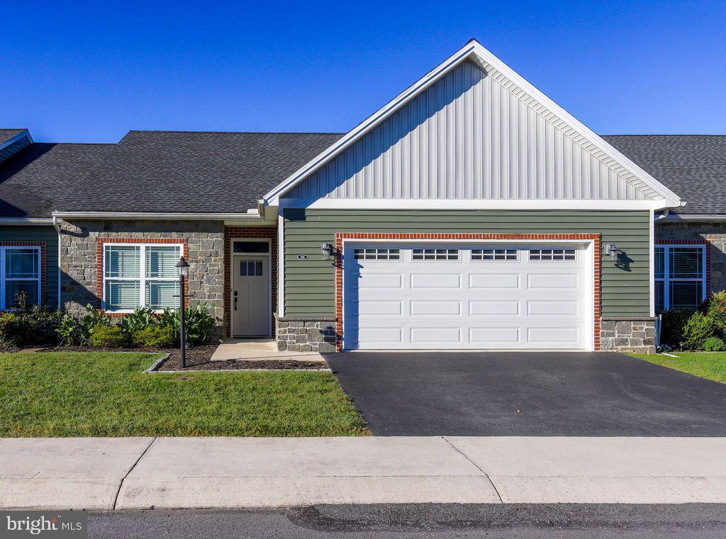 105 Cardinal Dr — photo