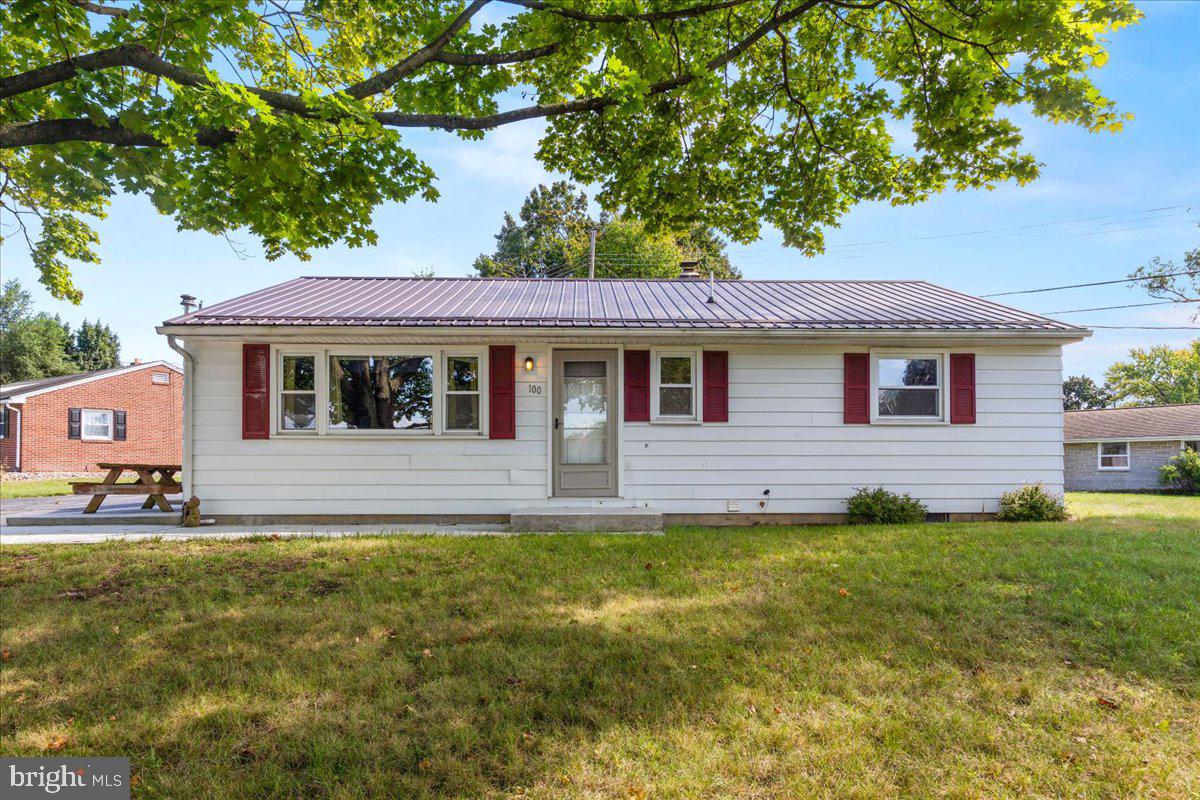 100 Walton Ave — photo