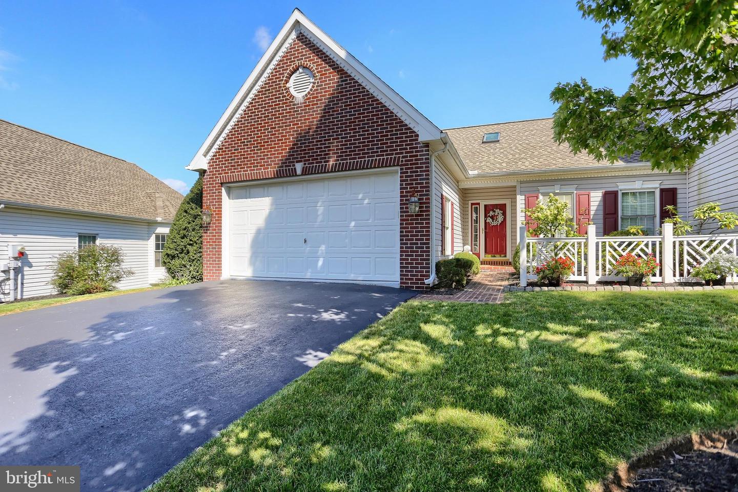 1119 Country Club Rd — photo