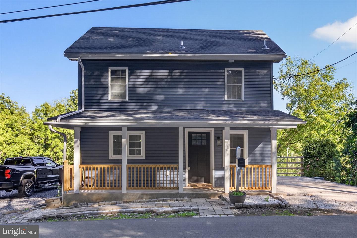 122 Creekside Dr — photo