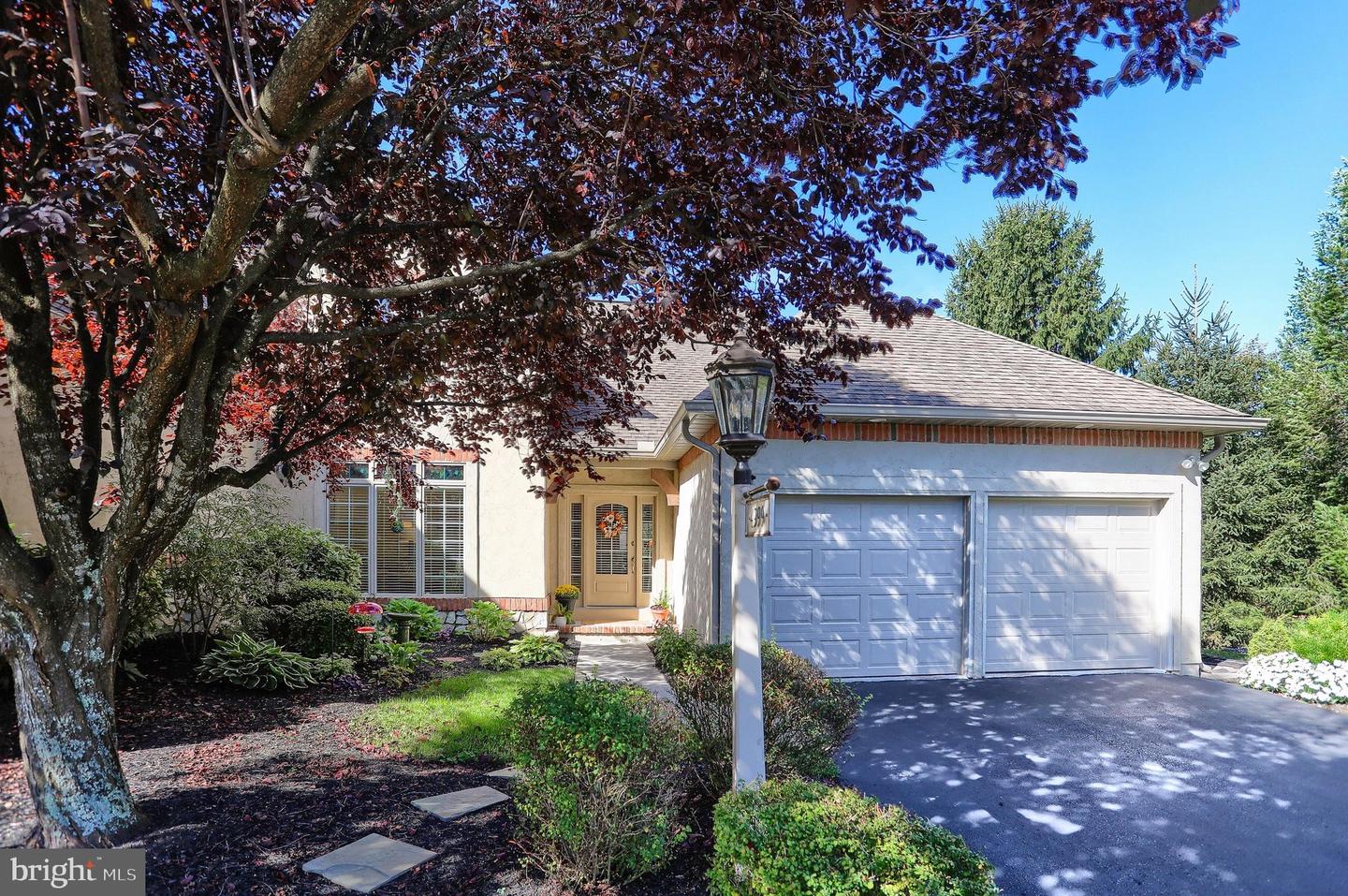 4999 Amelias Path E — photo