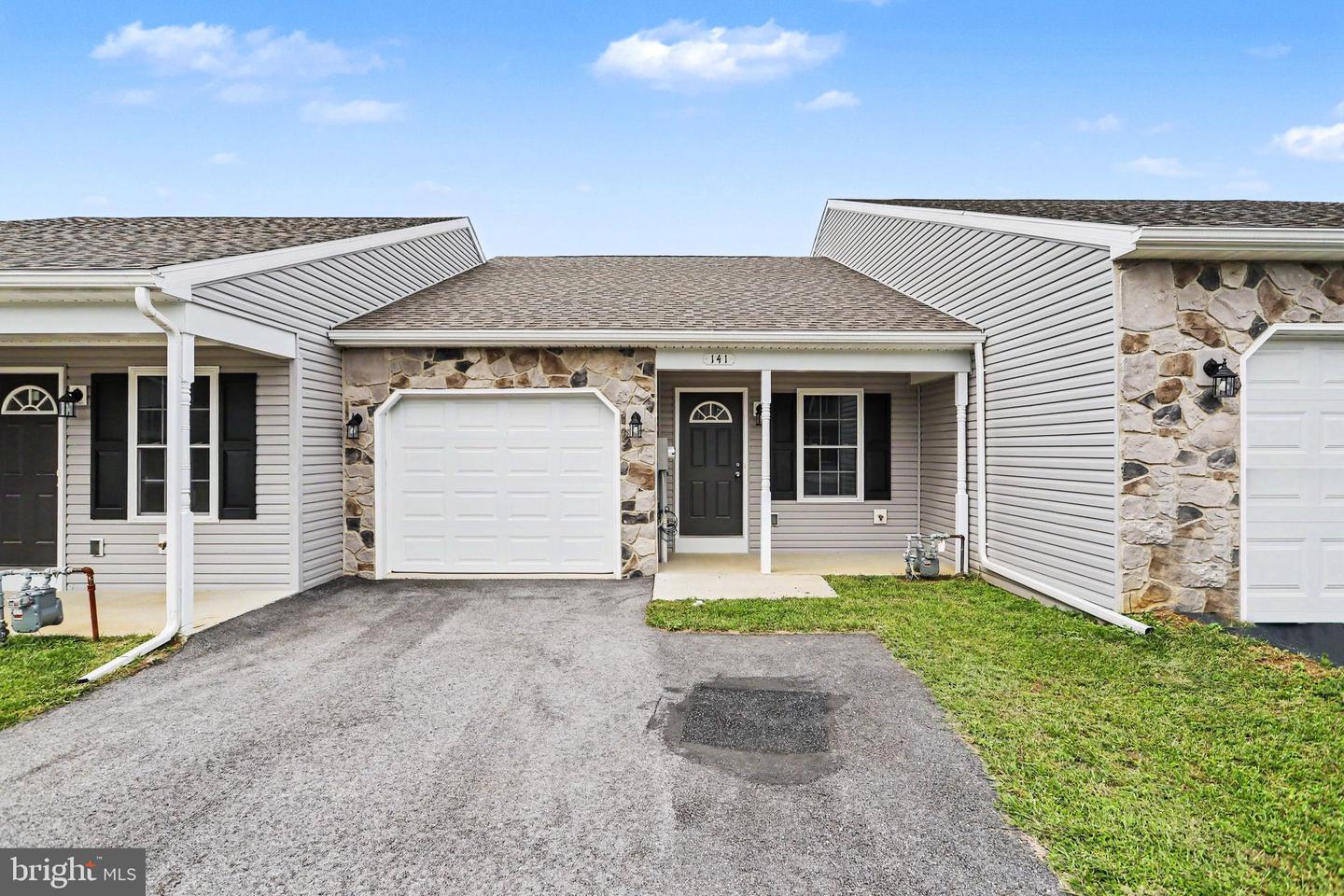 141 Sable Dr — photo