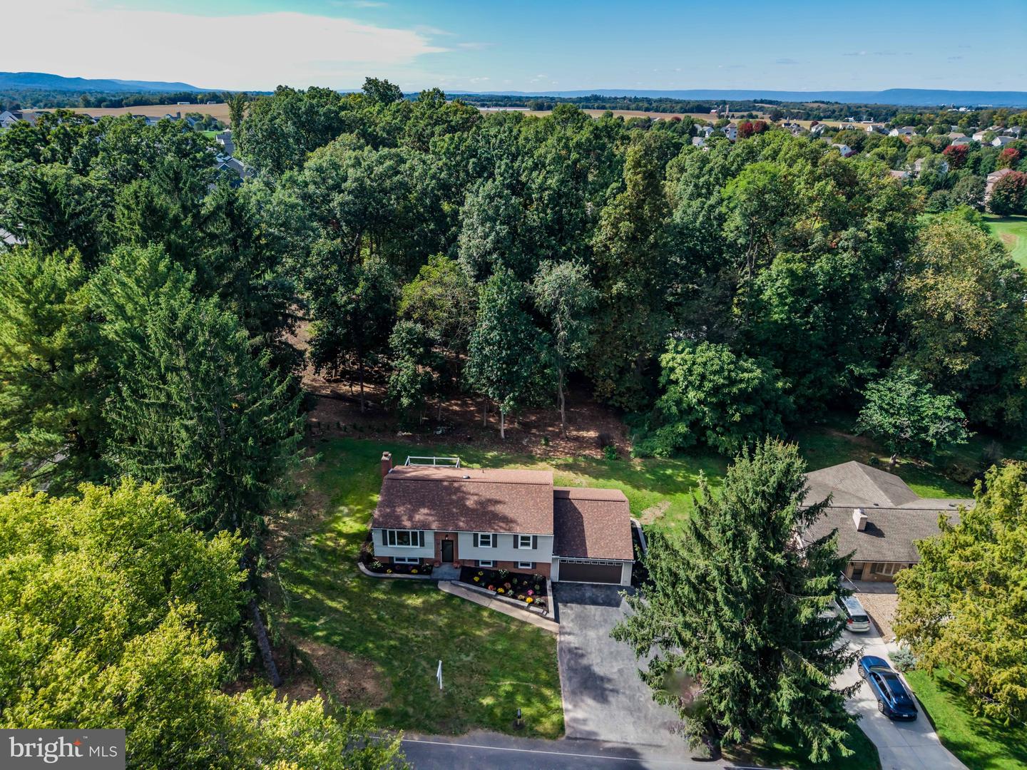 27 Hamilton Road, Boiling Springs, PA 17007 — photo 2