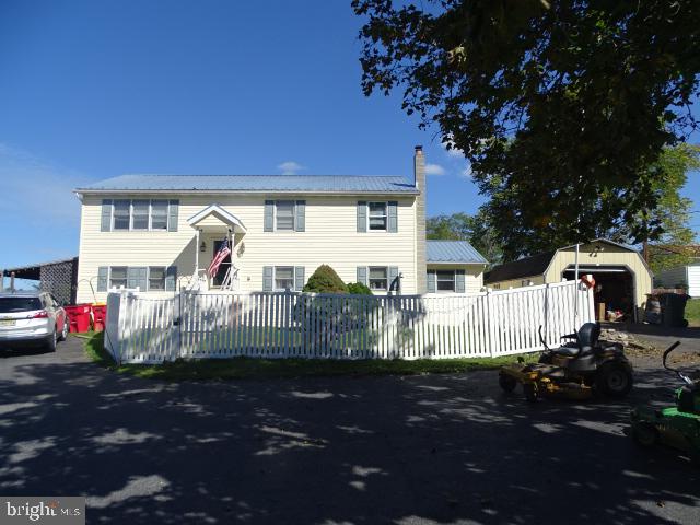 1541 McClures Gap Rd — photo