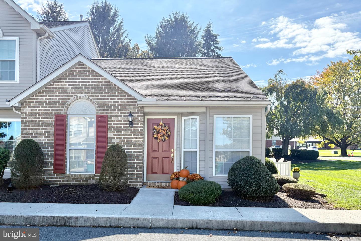 1 Eastwick Ct — photo