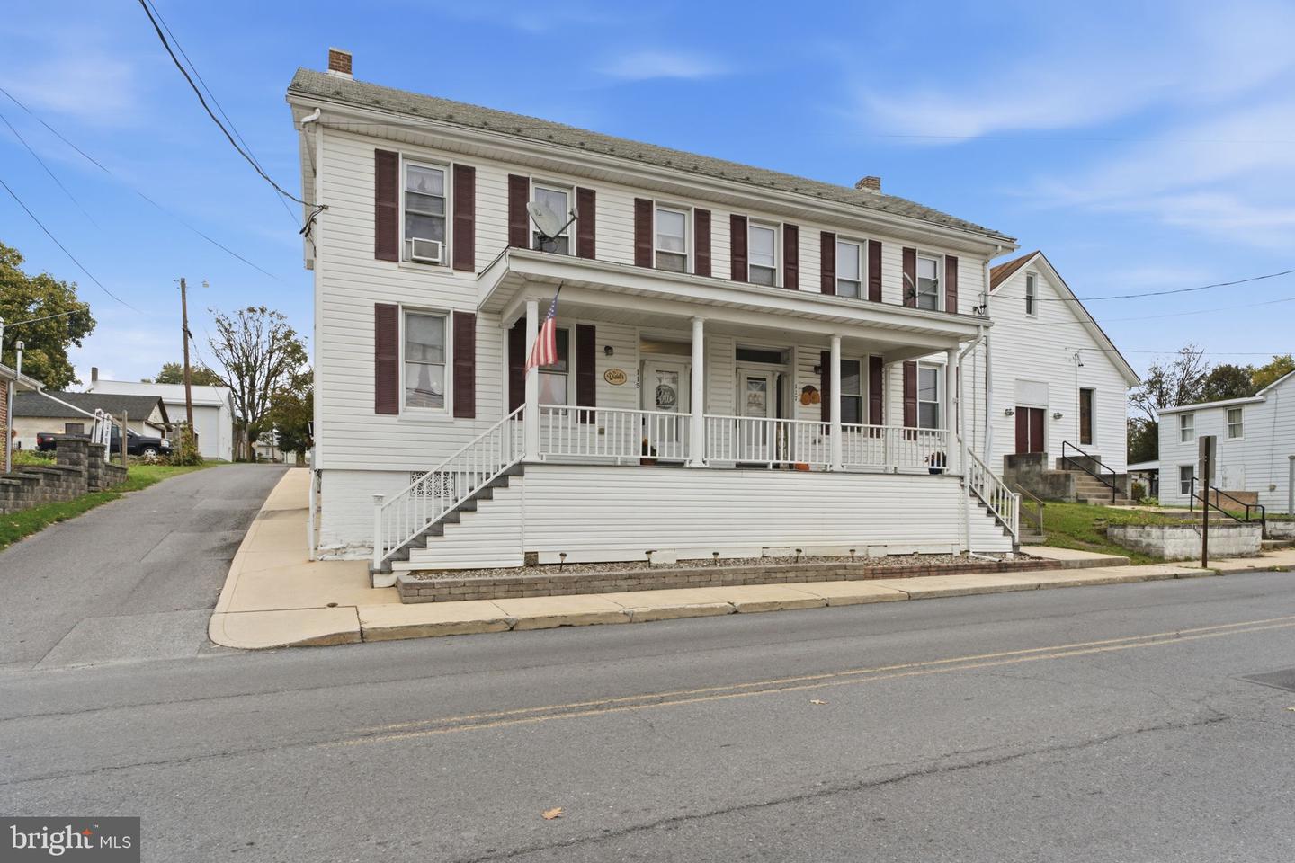 115 S Penn St — photo