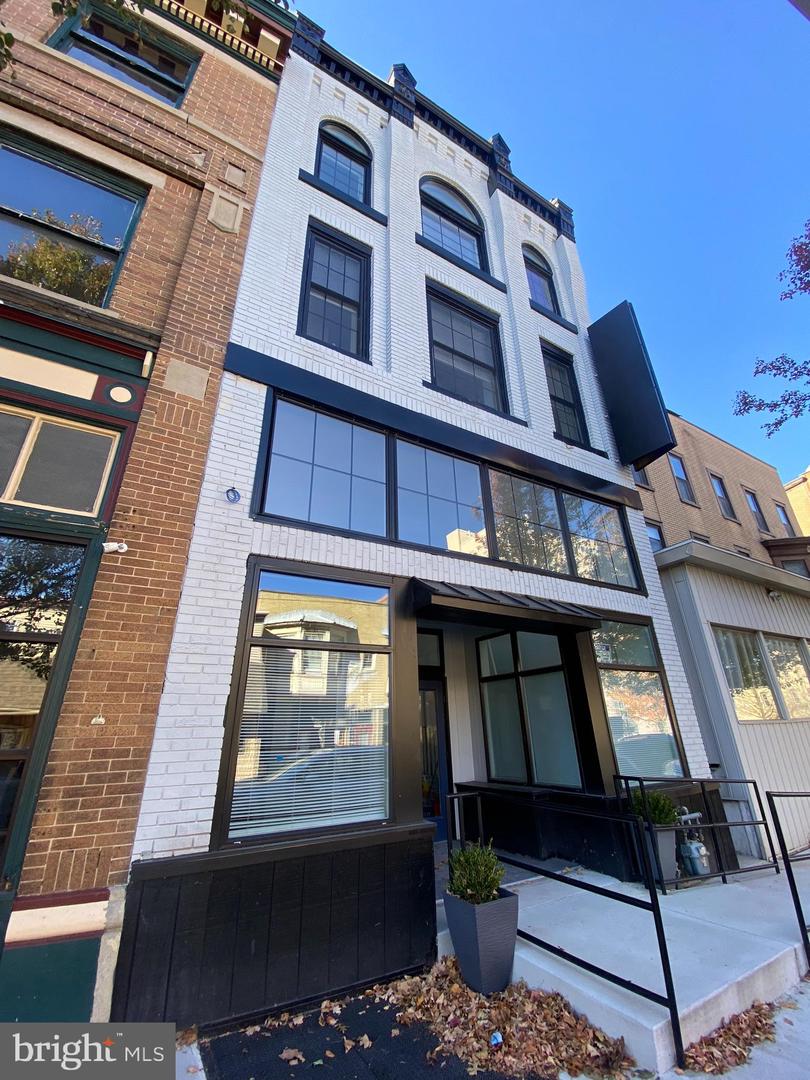 128 S First St #128 — photo