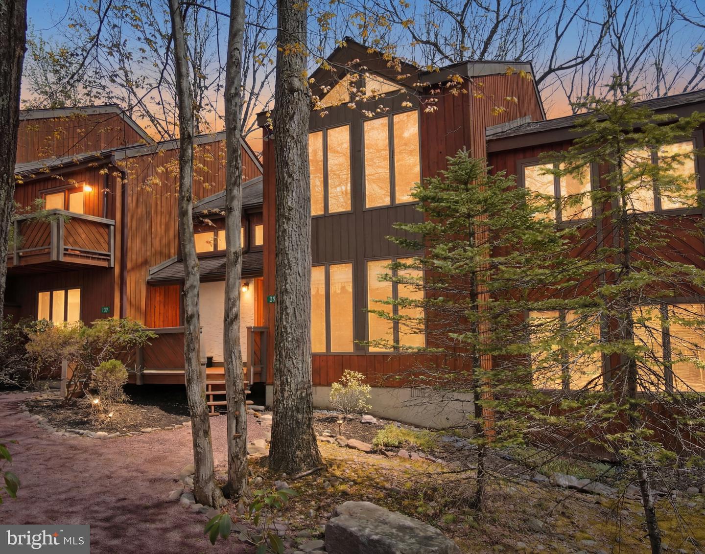 39 Ruffed Grouse Ct — photo